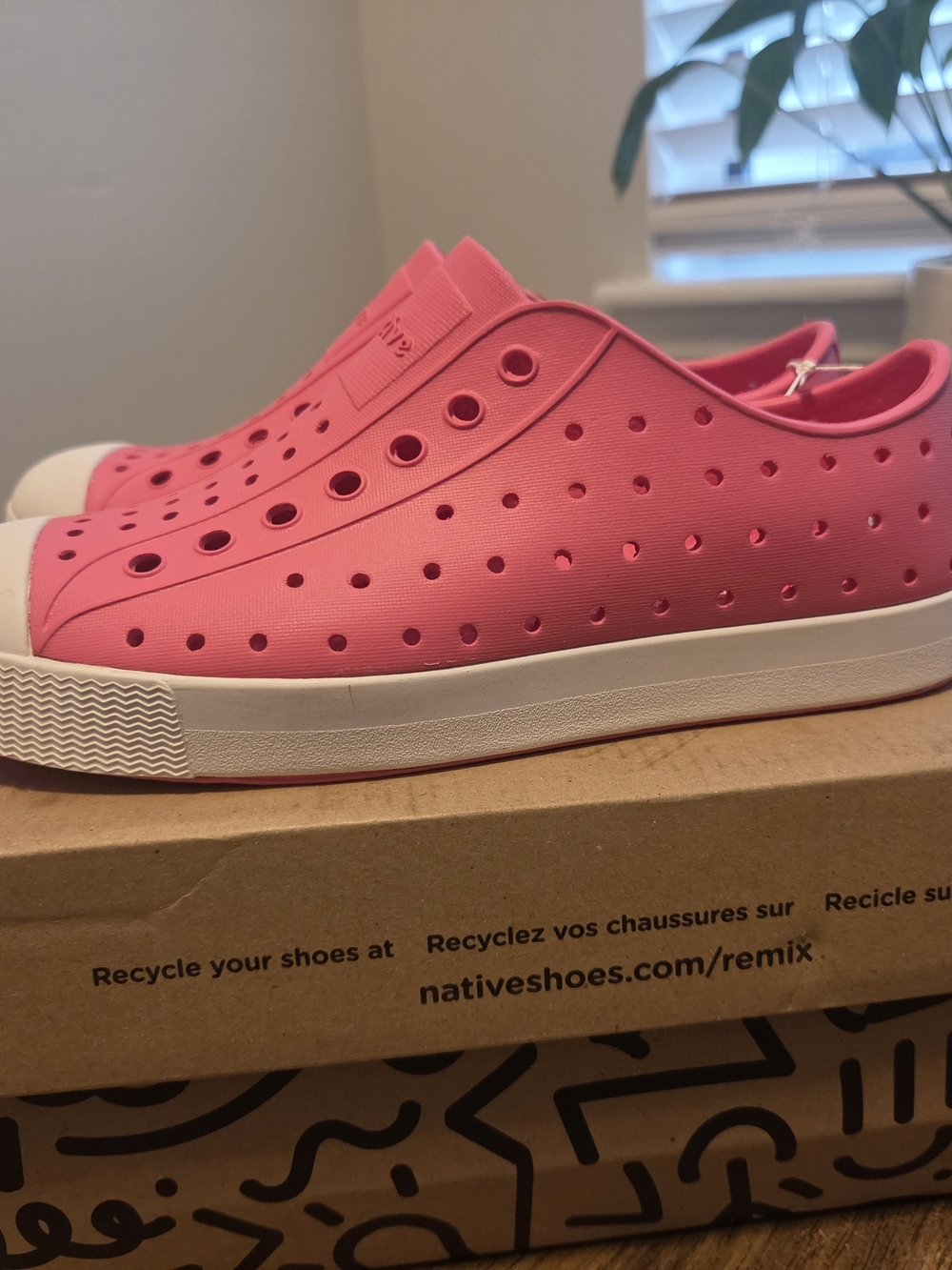 Native Kids Water Shoe Slip-On in Bright Pink with White Sole